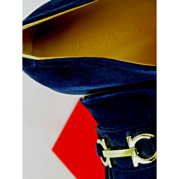 NIB FERRAGAMO FIORELLO BLUE SUEDE GANCINI BIT LOGO LOAFERS 11.5 ITALY main image 13